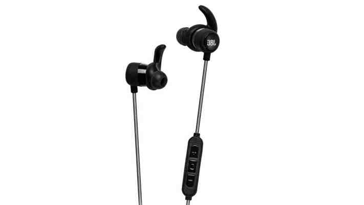 JBL Reflect Mini BT review: Super sporty in-ear 'phones